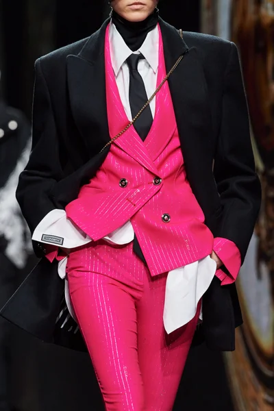 Look 213